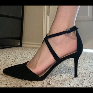 Vince Camuto black high heels